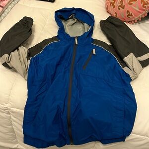Boys Columbia Rain coat.